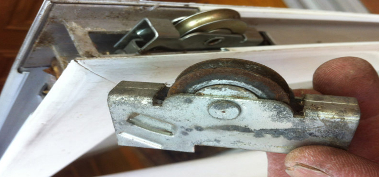 screen door roller repair in Alhambra